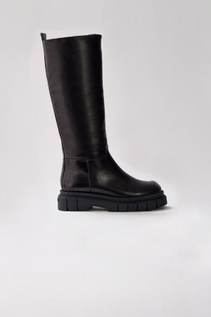 Black Mackage Commander Shearling-Lined Lug Sole (R) Leather Women's Lined Boots | HQKF58974